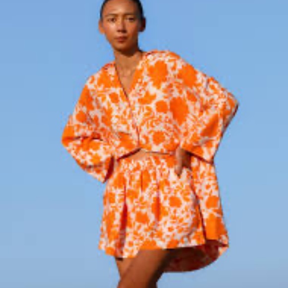 NWT Morton Mac Lora Linen Tunic and Linen Shorts Set - Picture 2 of 5